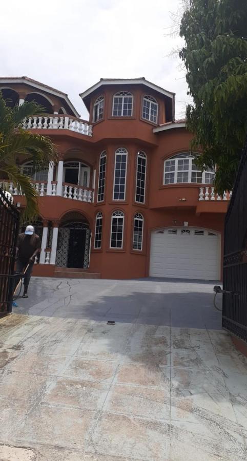 מונטגו ביי Cazwin Villas מראה חיצוני תמונה