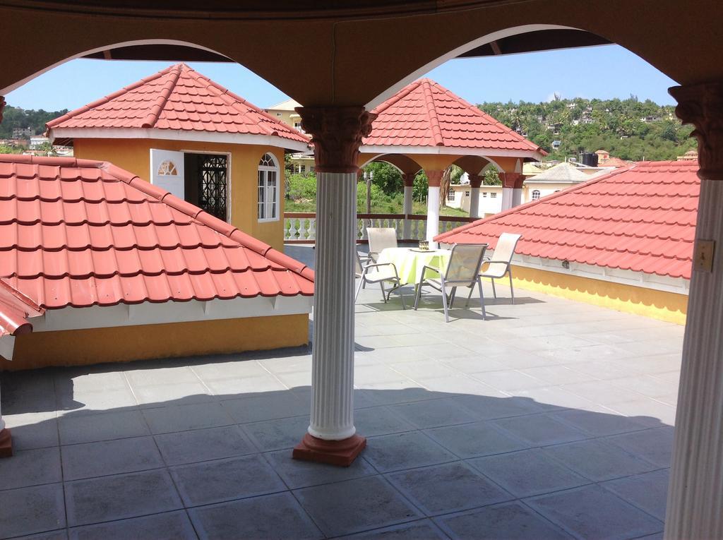 מונטגו ביי Cazwin Villas מראה חיצוני תמונה