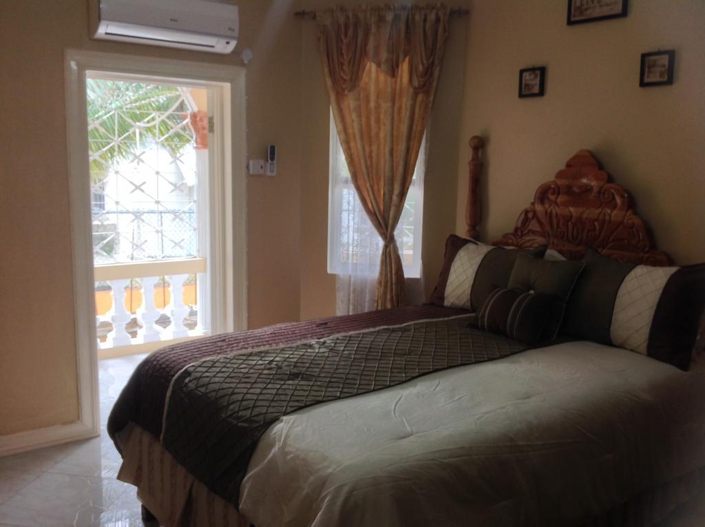 מונטגו ביי Cazwin Villas חדר תמונה