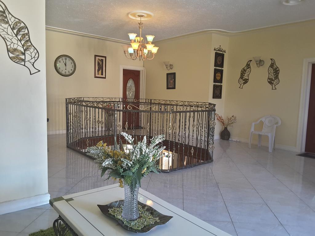 מונטגו ביי Cazwin Villas מראה חיצוני תמונה