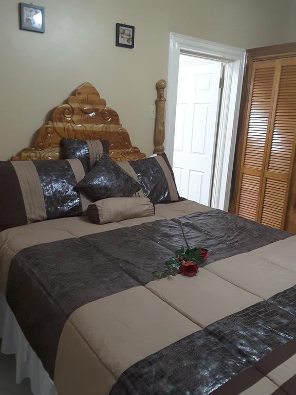 מונטגו ביי Cazwin Villas חדר תמונה