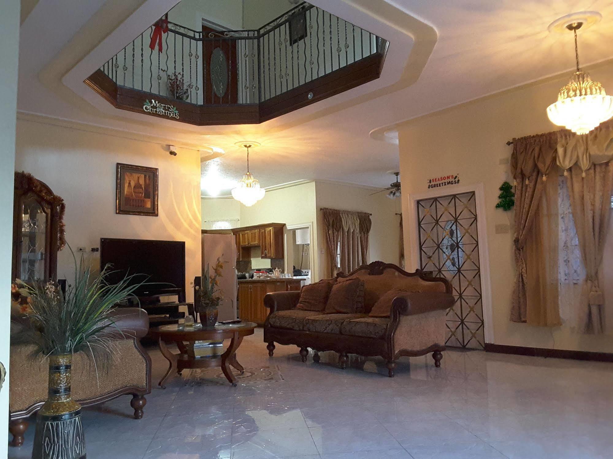 מונטגו ביי Cazwin Villas מראה חיצוני תמונה